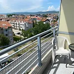 Sol E Mar Apartment *